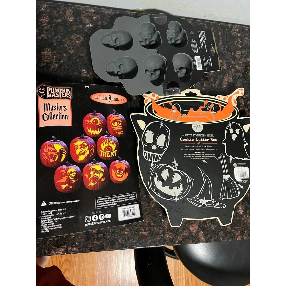 Halloween pumpkin carving kit cookie mold shaped baking ghost skull muffins